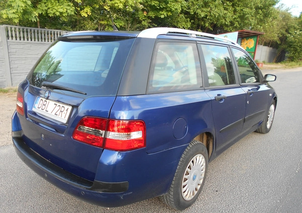 Fiat Stilo cena 4900 przebieg: 270000, rok produkcji 2005 z Piaski małe 46